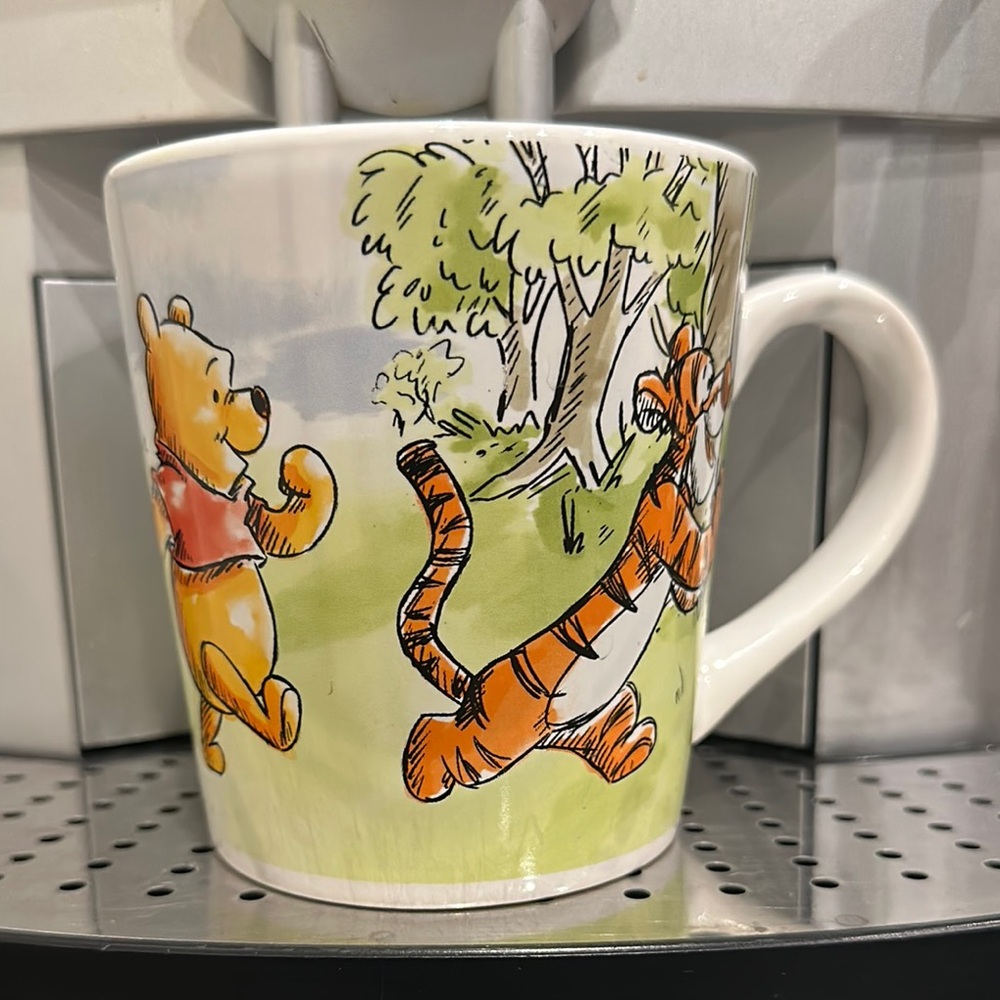 Winnie the Pooh and Tigger Eyore Piglet Ceramic coffee Mug
